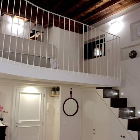 Art Apartment Santa Croce Suite Florencia Exterior foto
